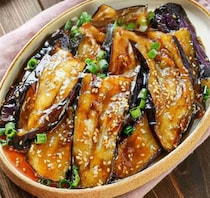 これはご飯どろぼう…！「なすだけ」で大満足の簡単おかず