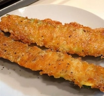 カリッと香ばしい！「ズッキーニとチーズ」絶品おつまみレシピ