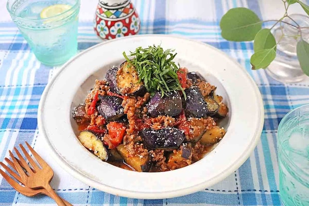 煮込まず簡単!「なすとひき肉のトマト炒め」