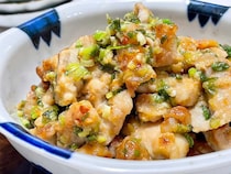 夏バテ対策にも◎甘辛味で食欲そそる「豚肉のねぎみそ丼」