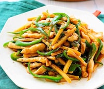 ご飯がすすむ！「鶏肉×ピーマン」のおかず5選