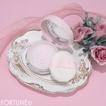 ヒロインメイク25年冬新作『フワットキープ　パウダー』をレビュー！テカリを防いで毛穴レス*美肌に♡