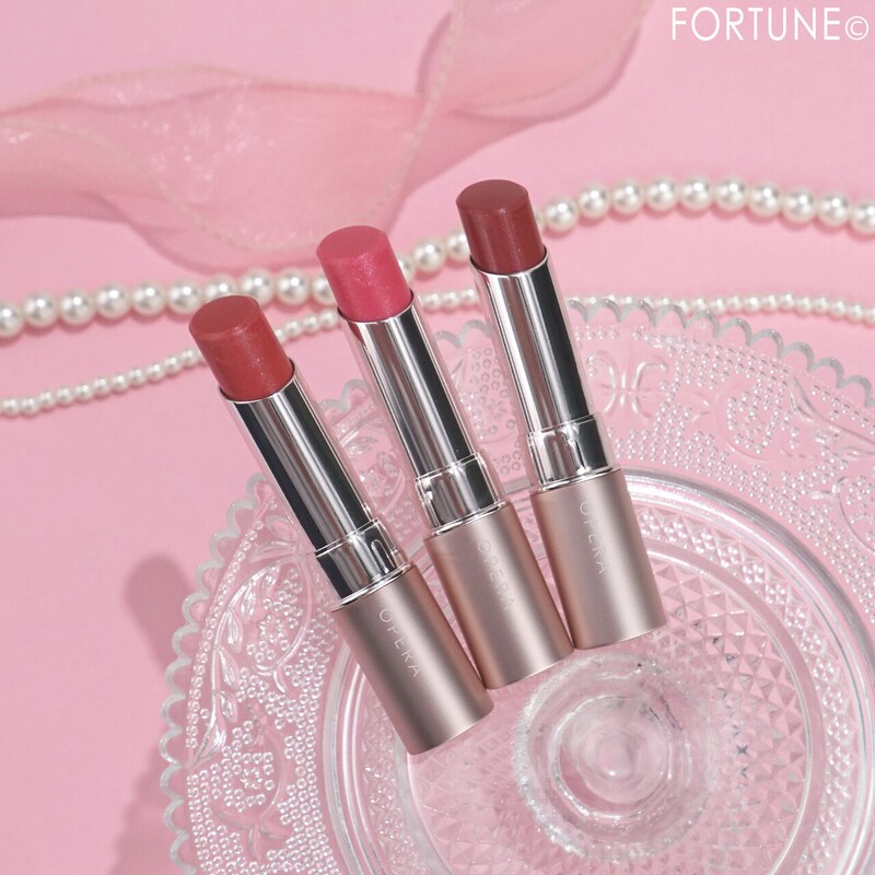 オペラ2026年春新作コスメ|青ラメ×桜カラーが可愛い「グロウリップティント」限定色を全色レビュー