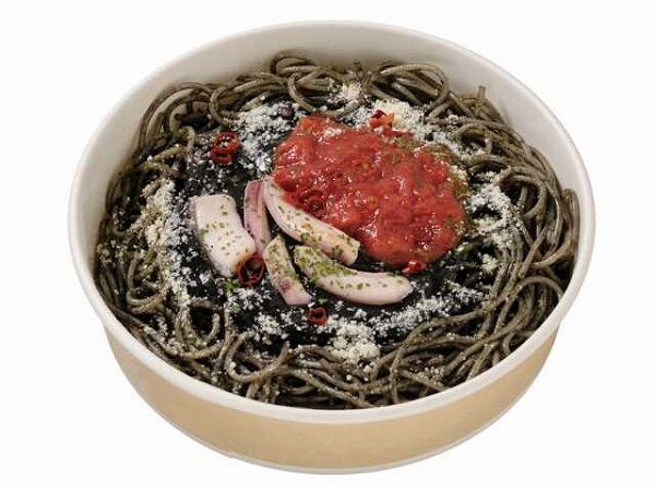 ヤミ闇やみつき　イカ墨パスタ
