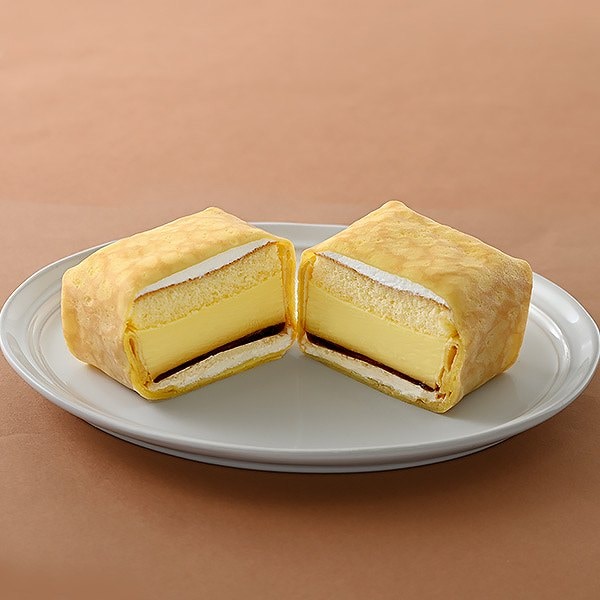 たっぷりプリンのクレープ