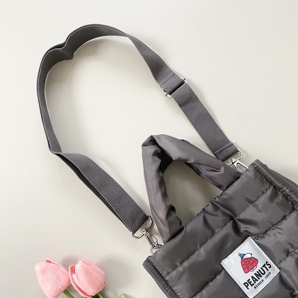 ショルダーストラップ