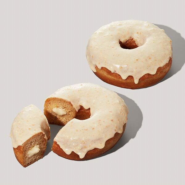 ホワイトチョコマカダミアドーナツ