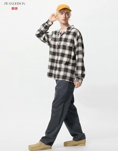 ストレートジーンズ