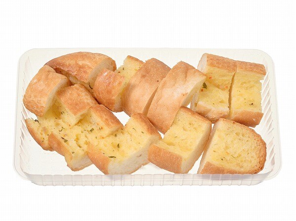 ７Ｐ　小さく切れてる　ガーリックフランス１２