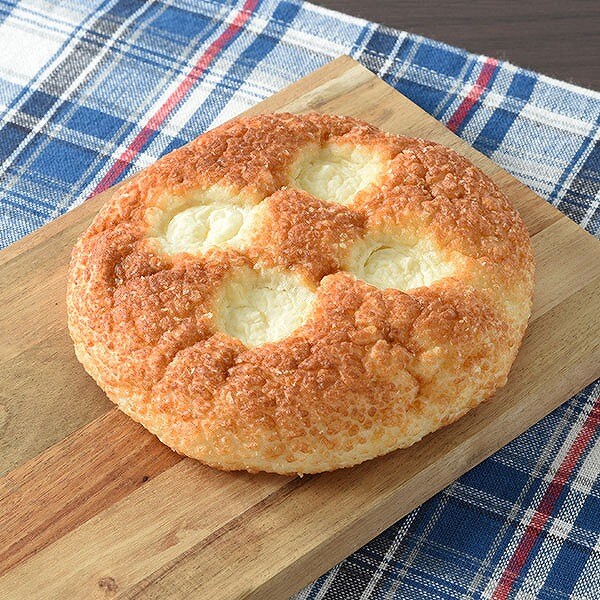 チーズ塩パン（ロレーヌ産岩塩使用）