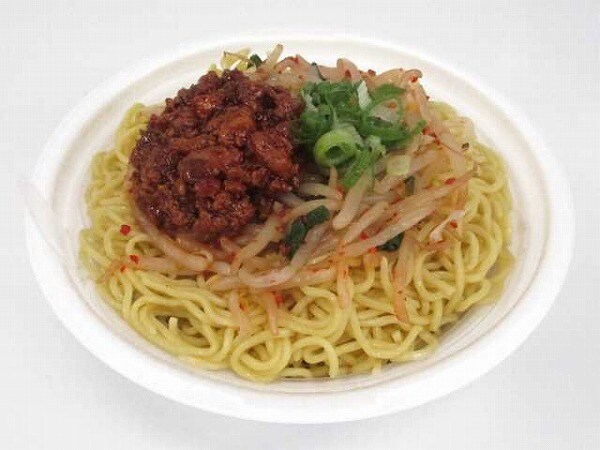 名古屋名物　台湾ラーメン