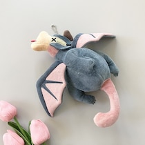 再現度半端ない！「発想が好き」「死んだふり可愛い」ネット完売！ファミマ限定『モンハン』ゲリョスぬいぐるみポーチ！