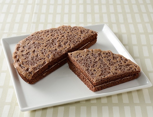 チョコクレープケーキ