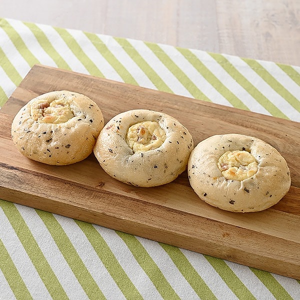 バジル&ベーコンチーズフランス3個入