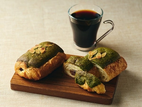 抹茶パン・オ・ショコラ
