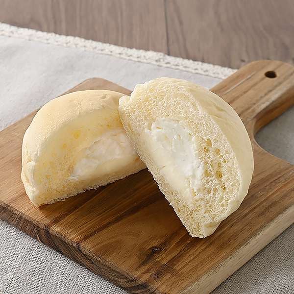 白生クリームパン（ダブルミルク）