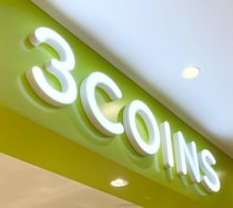 脳内バグる最強コラボ！「激戦じゃん」「楽しみすぎる可愛い」大歓喜！【3COINS】限定グッズ10/11日～販売開始！