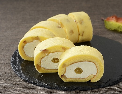 焼き芋のもち食感ロール(紅はるか)