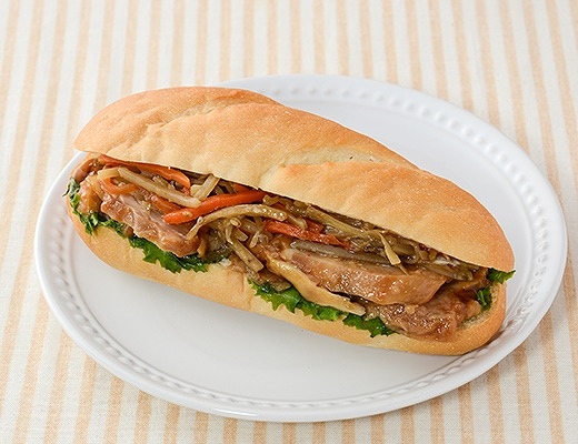 ROLLサンド　照焼チキンときんぴらごぼう