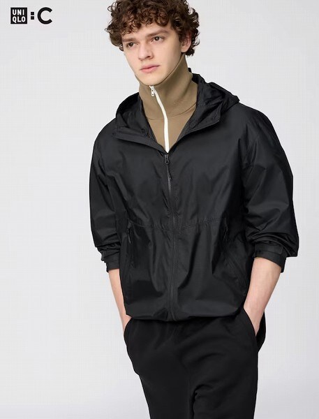 ライトウェイトパーカ