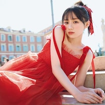 悶絶級の可愛さ…色白美肌大胆披露！天使過ぎるドレス姿にファン悩殺！乃木坂46『川﨑桜』1st写真集4/14日～発売！