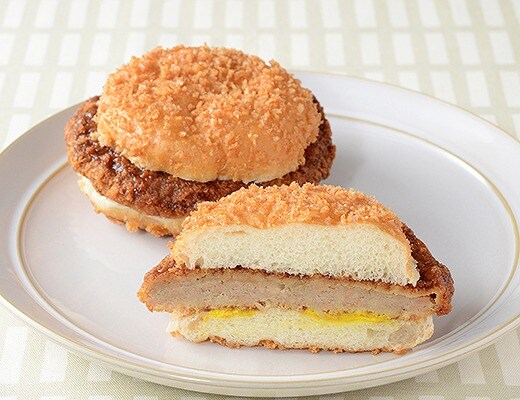 はみでるバーガー メンチカツ