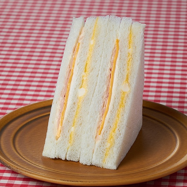 ハムチーズたまごサンド