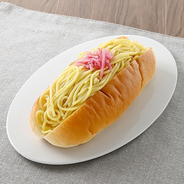 大きな生コッペパン（塩焼きそば）