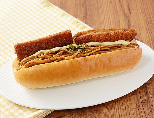 具！パン　3種盛り　焼きそば・ハムカツ・コロッケ