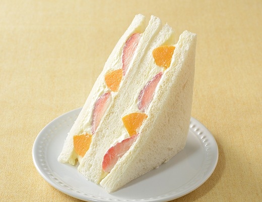 八天堂監修　カスタードフルーツミックスサンド