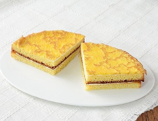 クレープケーキ　シュガークリーム