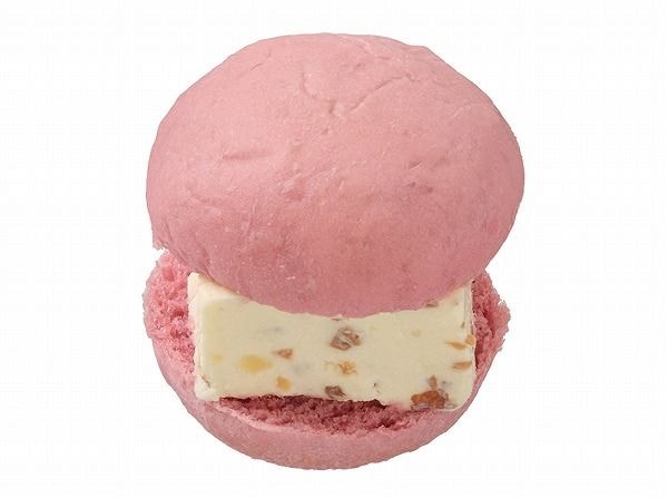 スイーツバーガー　レアチーズ＆アーモンド