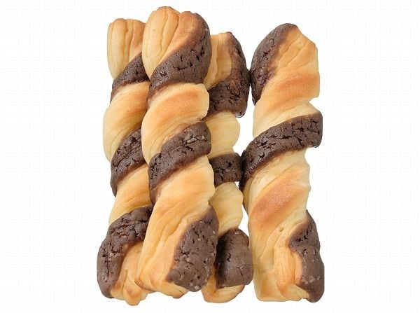 ７プレミアム　チョコクッキースティック４本入