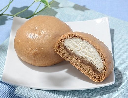 クリームたっぷり！　ふわもち冷やしクリームパン　ティラミス