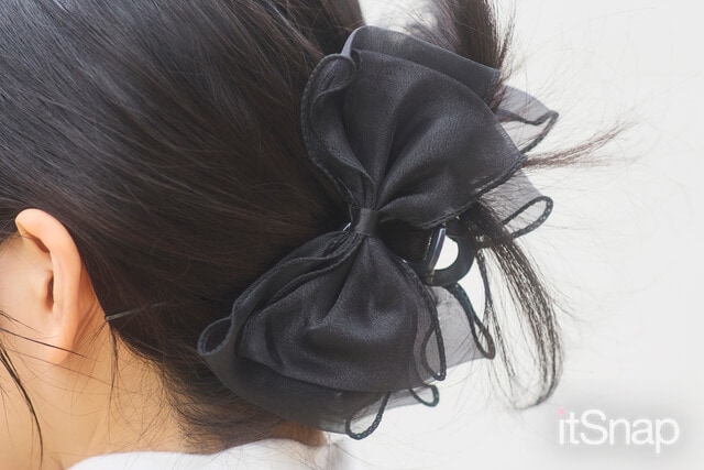 ヘアアクセサリー