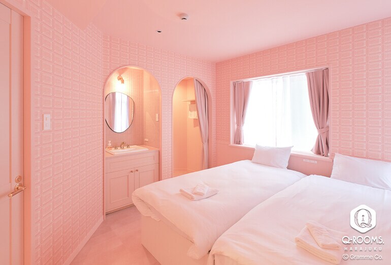 アクセブランドQ-pot.の世界感に浸れる、原宿の「Q-ROOMS.」で甘くとろける夢の宿泊体験を♡