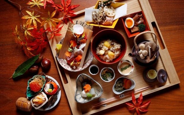 ANAインターコンチネンタルホテル東京の「彩り膳&和スイーツブッフェ」。栗、きのこ、柿など、秋の味覚尽くしのラインナップに