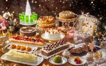 ヒルトン名古屋のスイーツビュッフェ「Holiday Jewel Box」。クリスマスツリーをモチーフにしたスイーツ、シュトレンなど