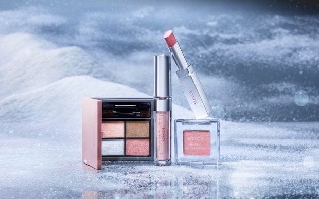 ETVOSから、ベース&ポイントメイクを詰め込んだコフレボックス「2025 ホリデーコフレ」が発売!