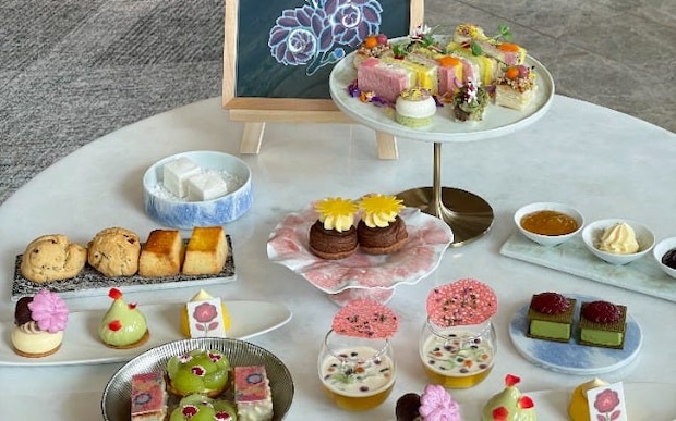 ザ・リッツ・カールトン東京の秋アフタヌーンティーを体験！伝統的な技法を用いた芸術作品とピアノの生演奏も