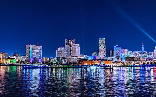 関東最大級のイルミイベント「夜にあらわれる光の横浜〈ヨルノヨ2025〉」。5分間の感動的なスペクタクルショーほか