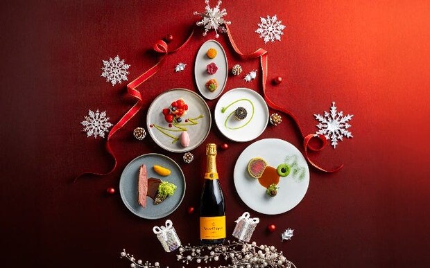 東京のホテルで過ごすクリスマスディナー9選。コンラッドやマンダリンなど憧れホテルで忘れられない夜を