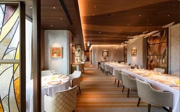 予約は急いで！東京高級レストランのクリスマスディナー4選。ARMANIやレストラン プルニエで心を満たす夜