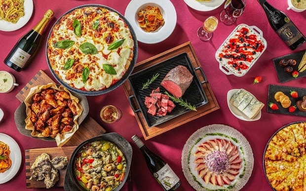 カンデオホテルズ大阪ザ・タワーの冬ビュッフェ。旬の牡蠣を使用したアヒージョなど、冬を五感で味わえるメニューがずらり