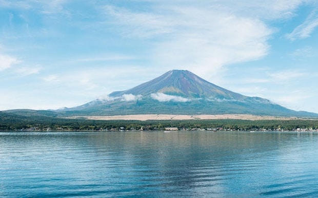 山梨県・富士吉田市/五感で楽しむ世界遺産・富士山の麓町さんぽ