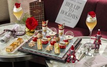 コンラッド東京に、小嶋陽菜氏が手掛けるライフスタイルブランド「Her lip to」とのコラボアフタヌーンティーが登場！