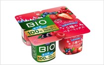 ダノン ビオ(R)の世界旅行シリーズから、冬限定ヨーグルト「5種のベリーミックス」と「焼きリンゴ＆バニラ」が発売