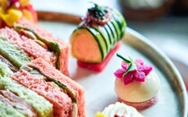 ザ・リッツ・カールトン東京からフェスティブシーズン限定のアフタヌーンティーが登場！有田焼の器で味わう特別なひととき