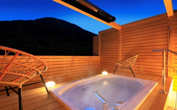 年明け1万円台~でお得に泊まれる関東の温泉・リゾート5選。貸切露天風呂無料や食事が美味しいオーベルジュも!