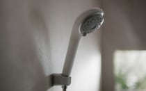 パナソニックから、美髪ケアも可能にするファインバブルシャワーヘッド「FINE VEIL（ファインベール）」が発売！